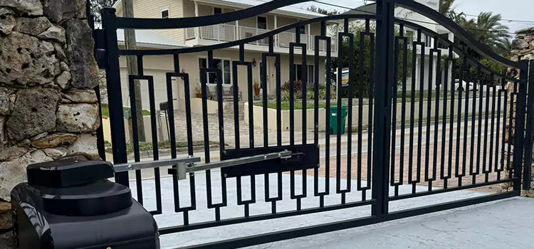 Swing Gate Opener with Keypad Waverly